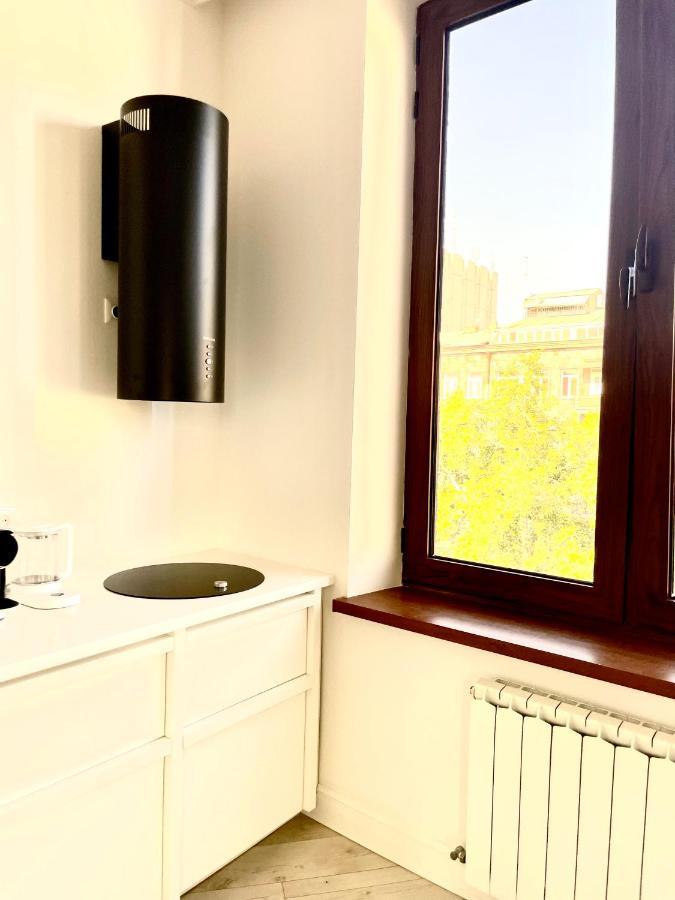Great Apartment, Great Location Ереван Экстерьер фото